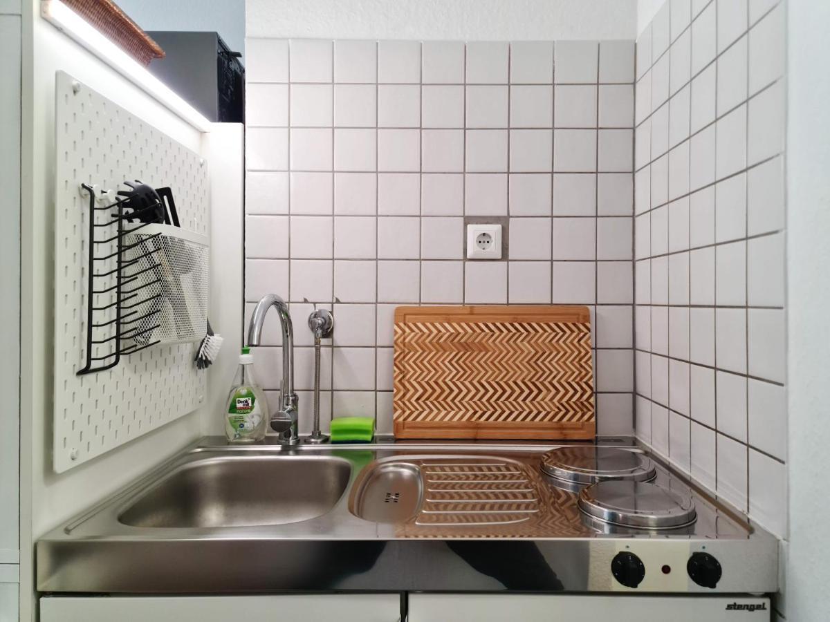 Schoene Ferienwohnung Im Zentrum Mit Self Check-In Und Free Wifi Essen Eksteriør bilde